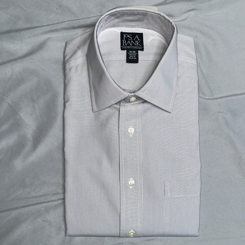 Jos. A. Bank Traveler Collection Men's Light Gray Dress Shirt - Picture 1 of 7